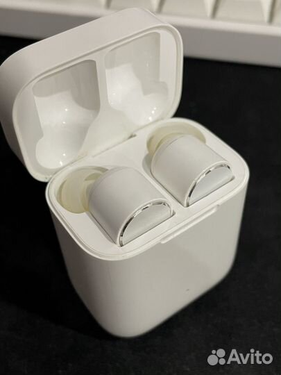 Беспроводные наушники xiaomi