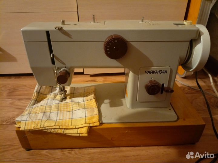 Швейная машина Чайка 134А