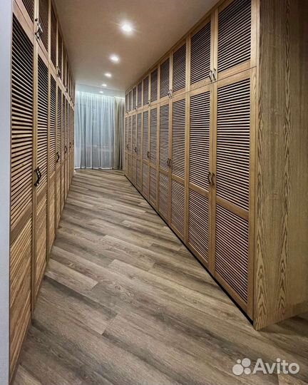 Изготовление жалюзийных дверей