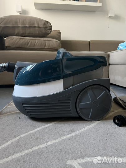 Моющий пылесос Bosch Serie 4 BWD41720