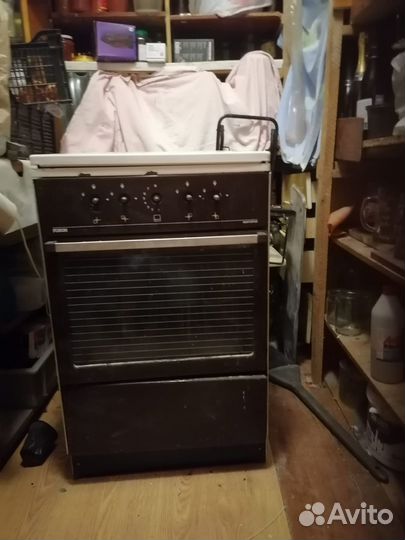 Отдам газовую плиту самовывоз