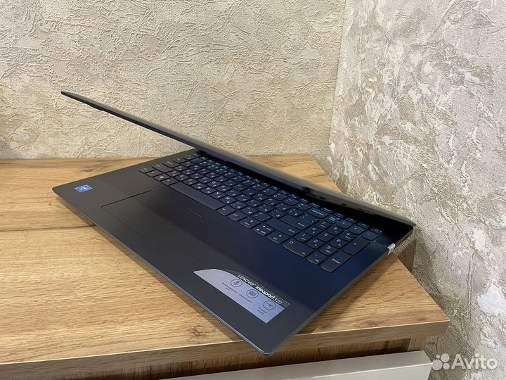 Lenovo тонкий современный с SSD