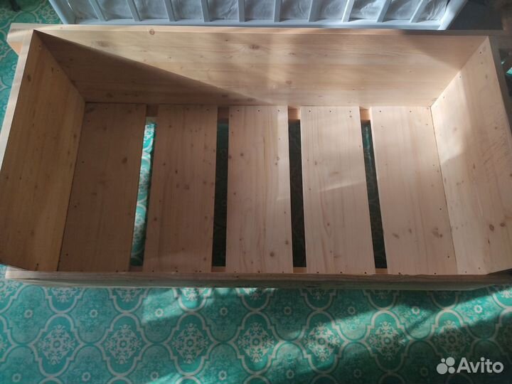 Кроватка для крупной собаки