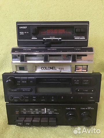 Автомобильный магнитофон Colonel