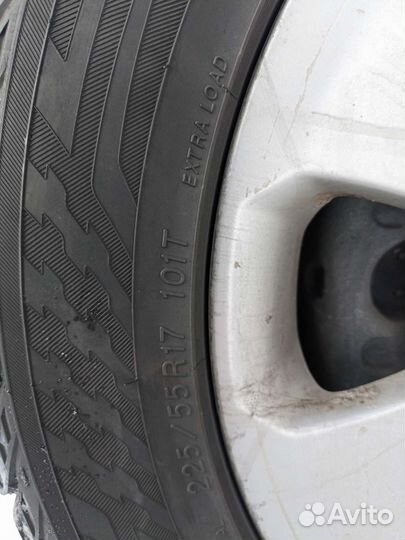 Yokohama Ice Guard Stud IG55 225/55 R17