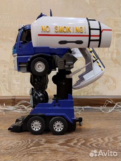 Робот-трансформер