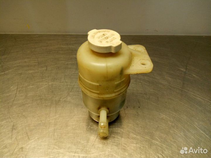 Бачок гур Mitsubishi Outlander CU5W 4G69 2004