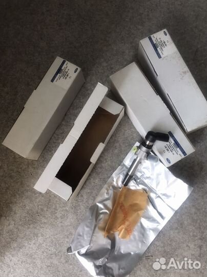 Форсунка топливная Ford Connect 1.8 TDI 90/110