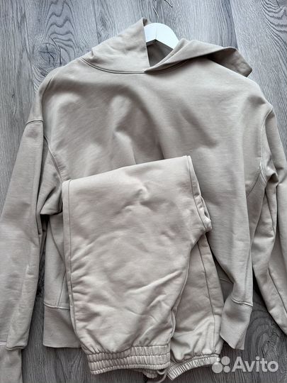 Спортивный костюм lime