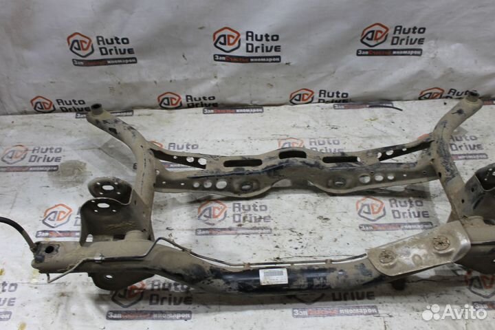 Skoda Octavia A5 задний подрамник