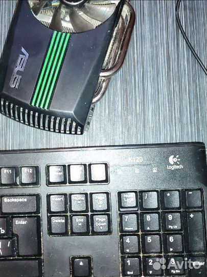 Видеокарта asus engtx560 Ti DC/2DI/1GD5 блок пит