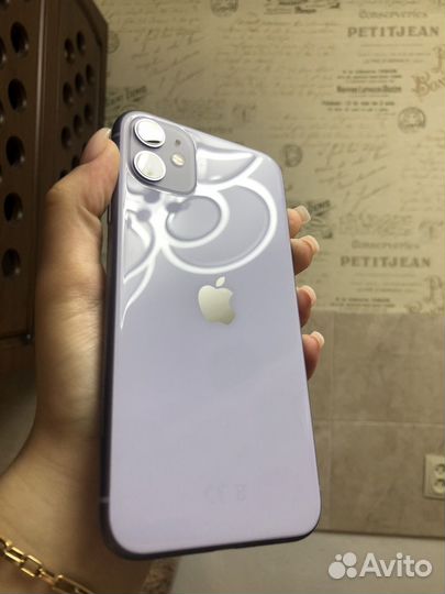 iPhone 11
