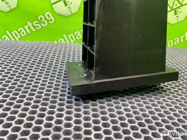 Кронштейн бампера передний левый Citroen C4