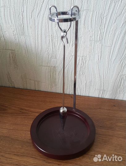 Гравитационный песчаный маятник