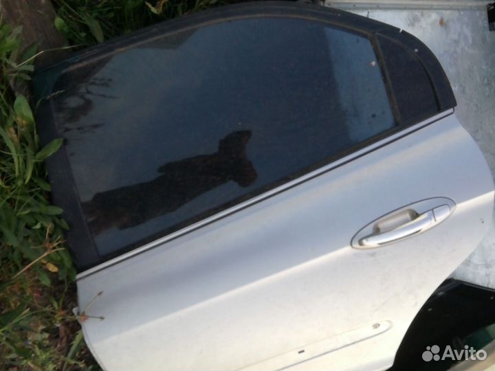 Дверь задняя левая Kia Magentis 1 Hyundai Sonata 4