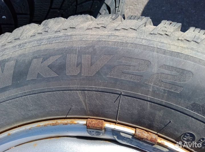 Колесо в сборе Kumho I'zenwis KW22 215/65 R16 98T