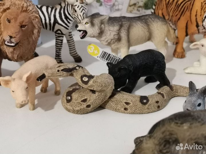 Фигурки животных Schleich