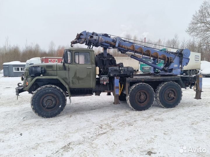 Бурильно-крановая машина Aichi D-501, 1990
