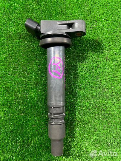 Катушка зажигания Toyota Mark X GRX125 4GR-FSE
