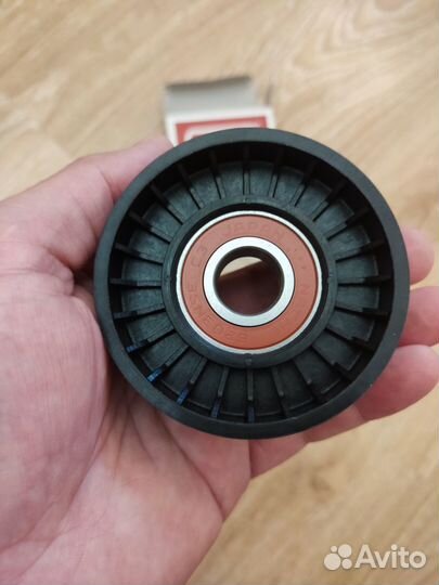 Ролик натяжной ремня генератора Solaris, i30, Rio