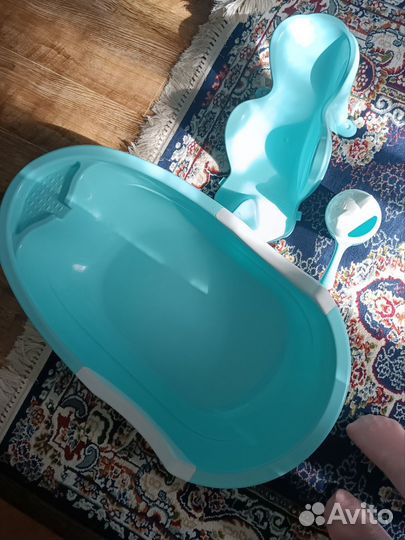 Ванночка для купания новорожденного
