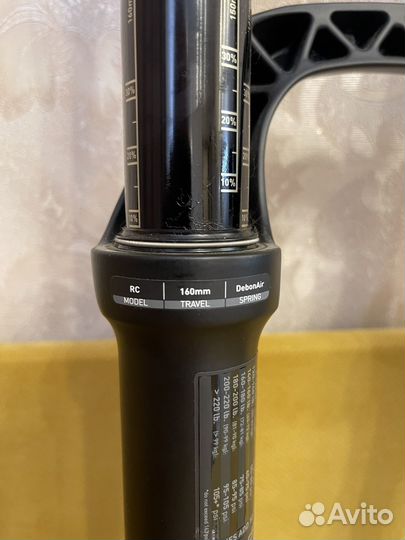 Новая вилка Rock Shox Yari RC Debon Air 29