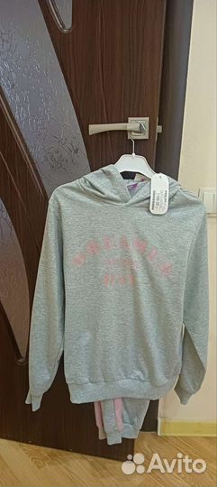 Спортивный костюм рост 164 новый