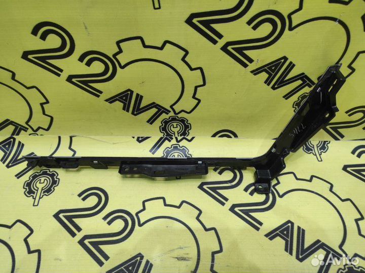 Накладка на торпедо декоративная левая Infiniti