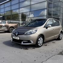 Renault Scenic 1.6 MT, 2013, 333 000 км, с пробегом, цена 890 000 руб.