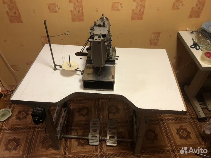 Петельная машина