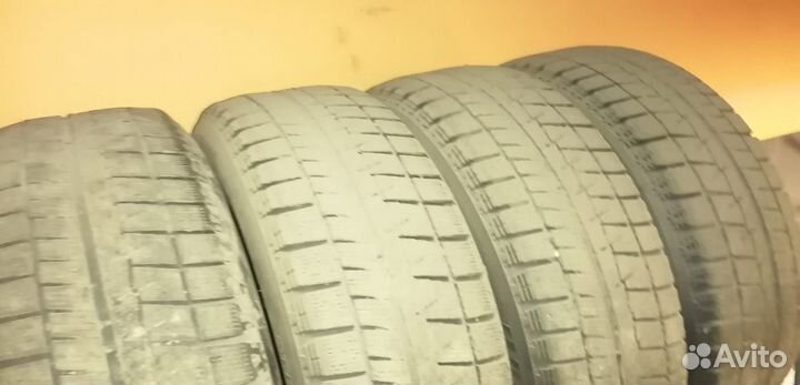 Bridgestone Blizzak Revo1 225/60 R17