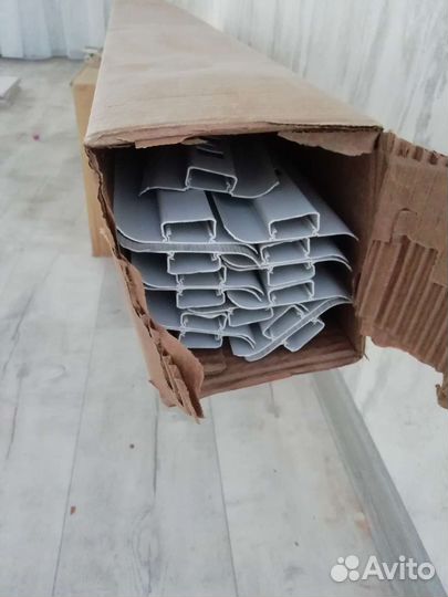 Плинтус напольный пвх