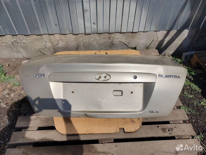 Крышка багажника Hyundai elantra xd
