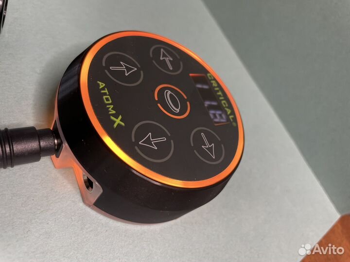Блок питания для тату машин Critical Atom X Black