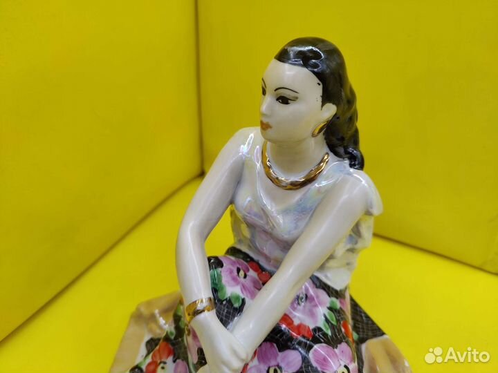 М.19533 Фарфор Циганка Дулёво