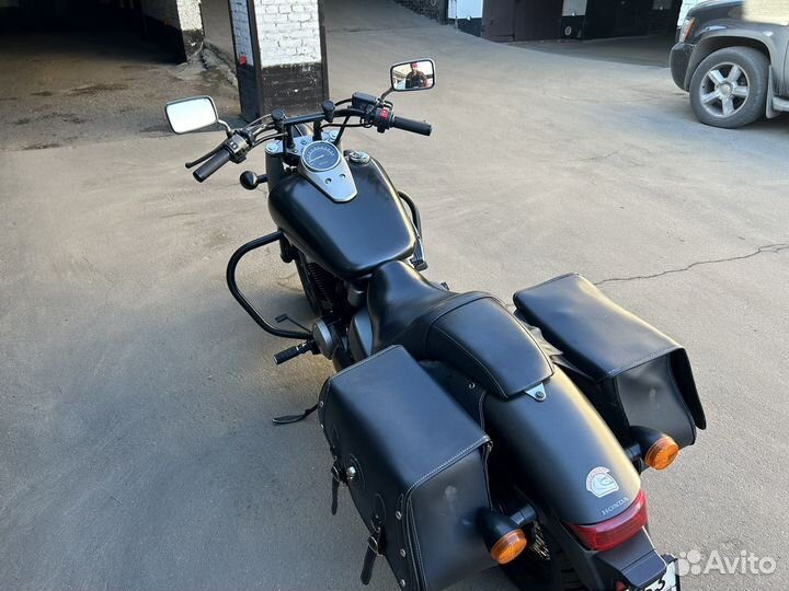 Продаю Honda VT750 black spirit