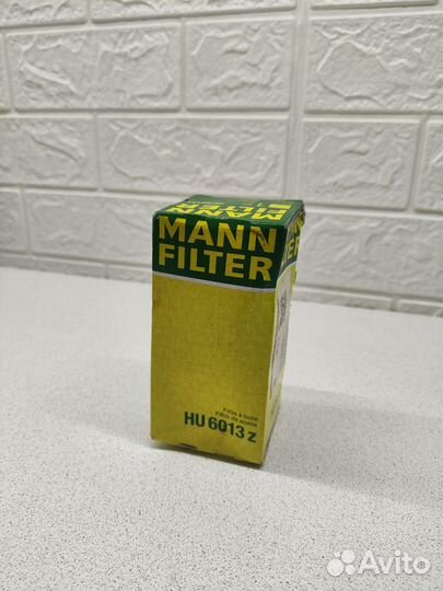 Маслянный фильтр HU 6013 z, 1390653S01 mann-filter