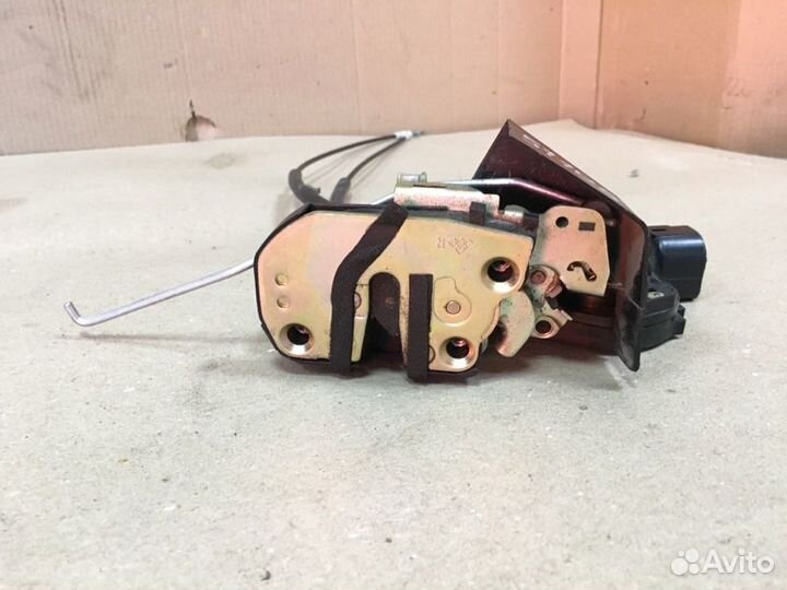 Замок двери передний правый Lifan Solano 2 650