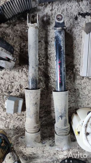 Амортизатор задний на Киа Маджентис 2. 05-10