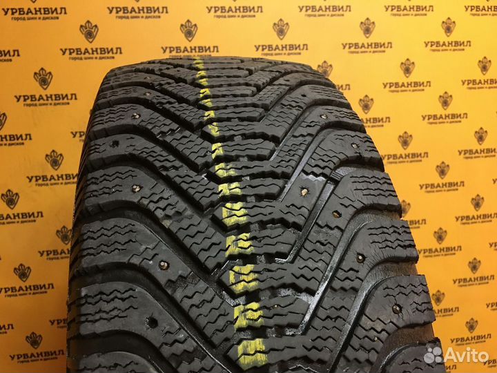 Goodyear UltraGrip 500 235/60 R16 100T
