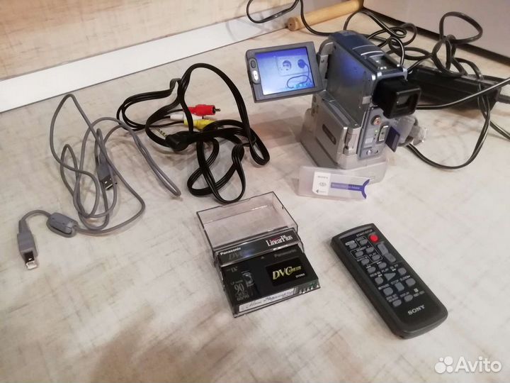 Видео камера sony handycam