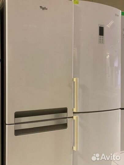 Холодильник в хорошем состоянии