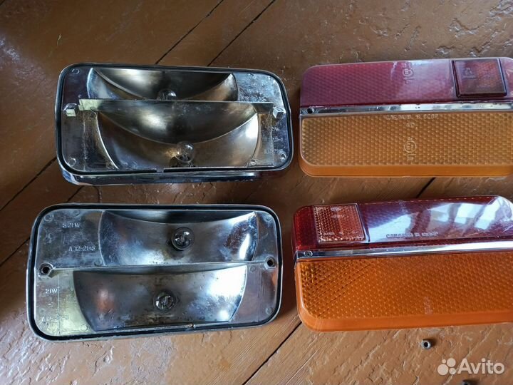 Комплект задних фонарей ваз 2103