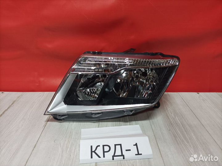 Фара левая Nissan Terrano 2014