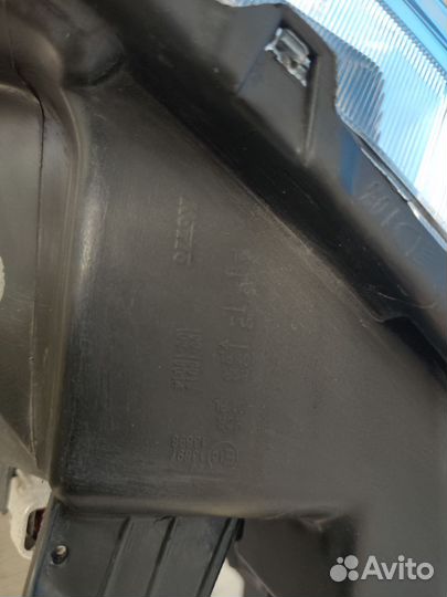 Фара правая Nissan Qashqai 2 j11 2014