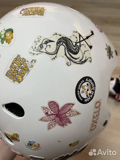 Шлем защитный для роликов