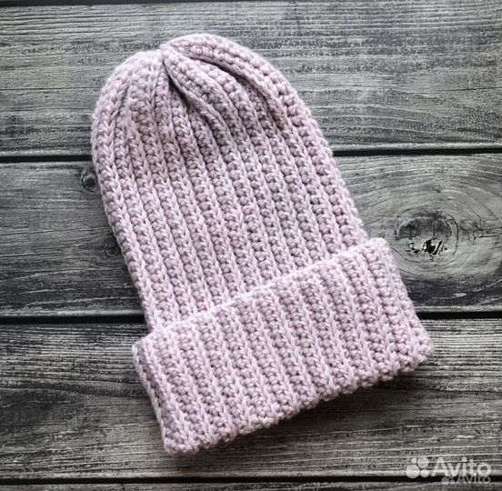 Шапка вязаная ручная работа