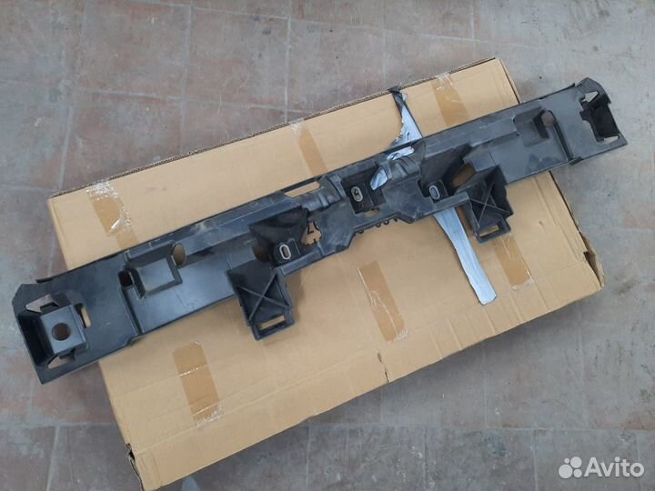 Кронштейн заднего бампера mercedes benz C292 GLE