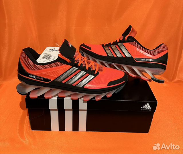 Кроссовки adidas original 2013 г. Новые