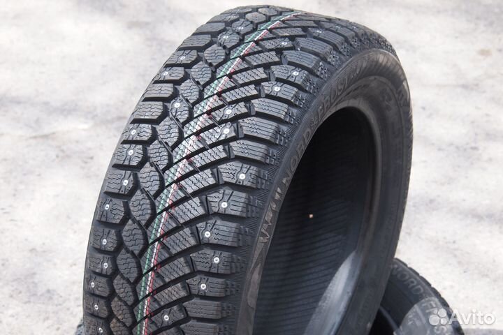 Gislaved Nord Frost 200 ID 195/60 R15 92T